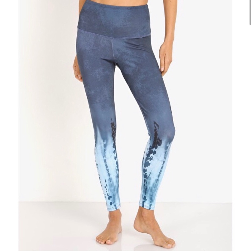 ONZIE Equinox Ocean tie dye high rise midi  blue Pebble Leggings